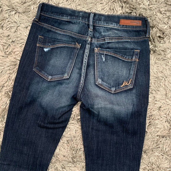 Express Mid Rise Jean Legging - Picture 4 of 8